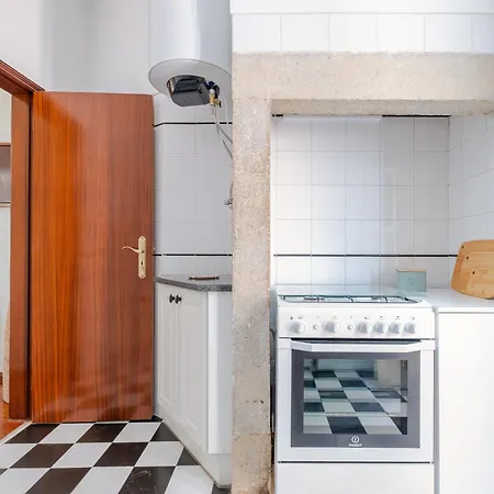 Cool Near Alfama דירה *